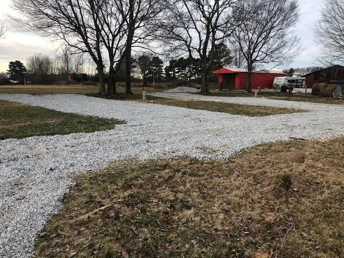 Platos Branch Farm RV Park Picture 5