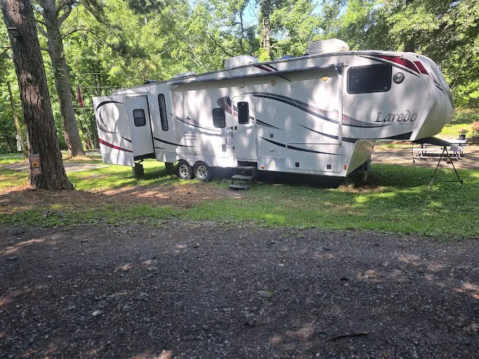 Lake Martin RV Park Picture 1