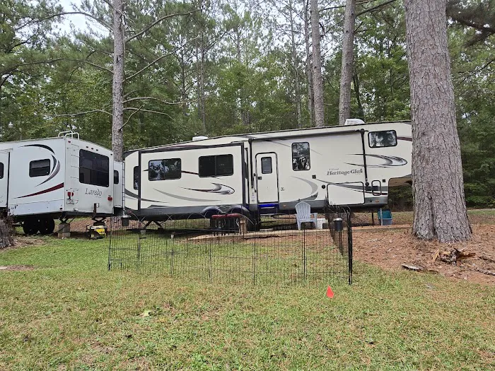 Lake Martin RV Park Picture 2