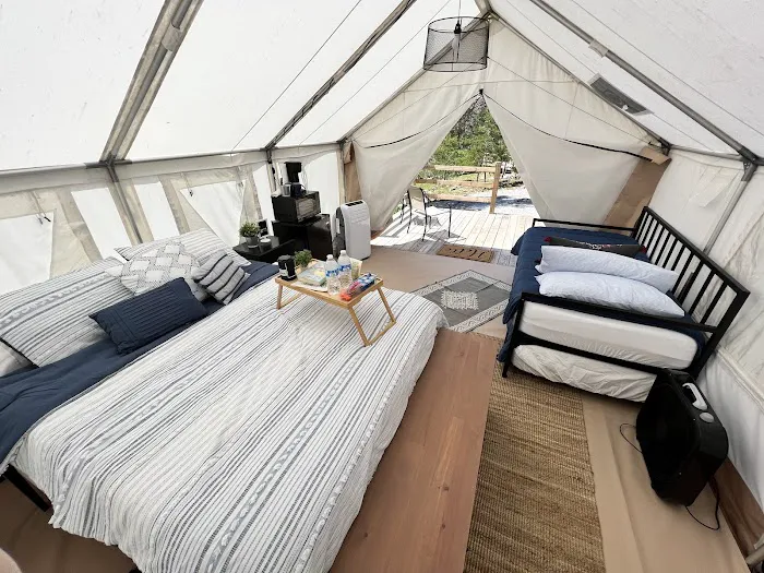 Lake Cumberland Glamping Picture 2