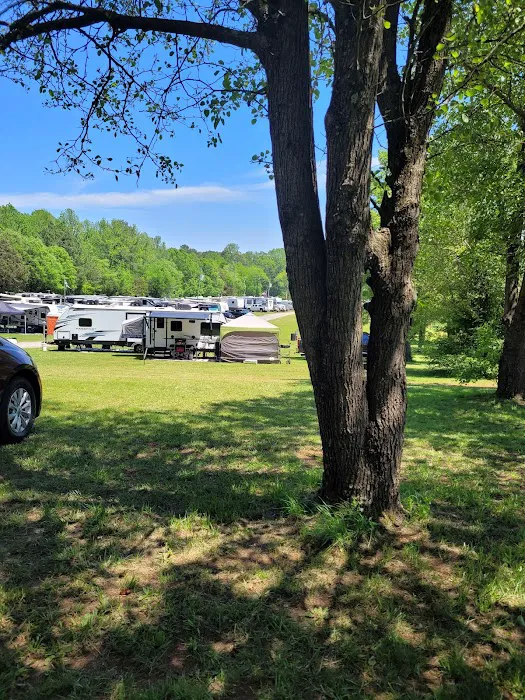 Talladega Knights RV Park Picture 2