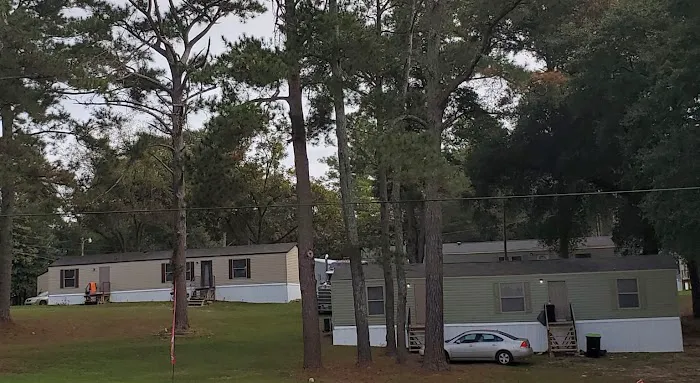 New Beginnings Mobile Home Community Picture 7
