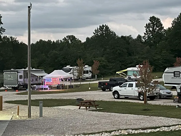 Patoka Pines RV Campground and Boat Storage Picture 9