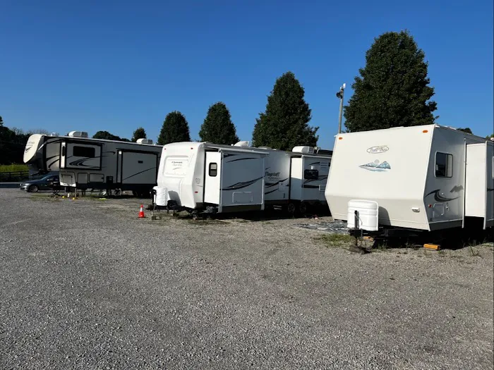 Heartland Campground Picture 3