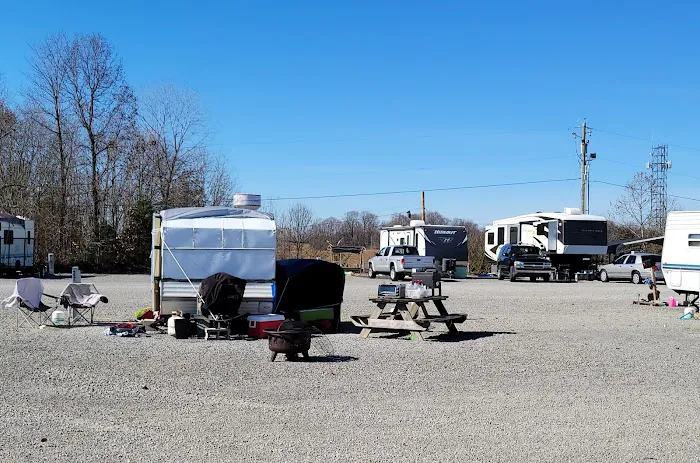 Heartland Campground Picture 2