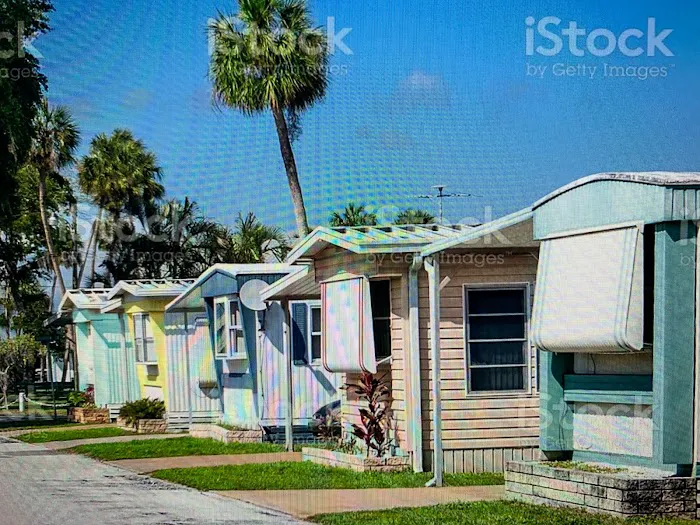 Vinemont Village Mobile Home Community Picture 1