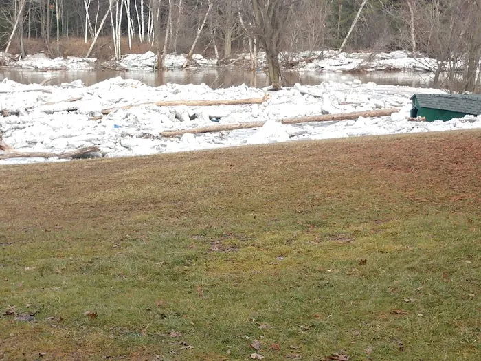 Crystal Creek Campground Picture 5