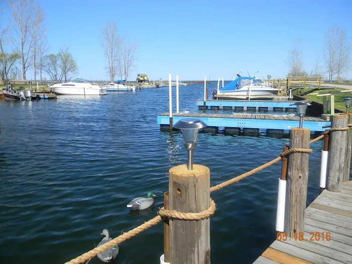Point Au Gres Marina & Campground Picture 7