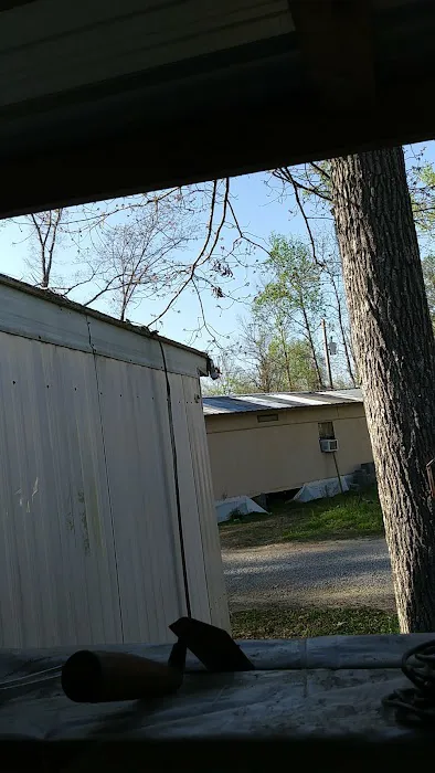 Little Bills Trailer Park Picture 1