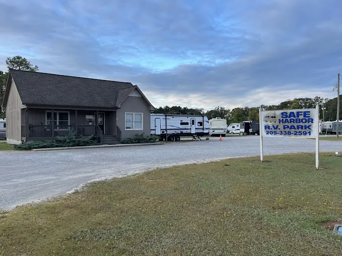 Safe Harbor RV Park Picture 5