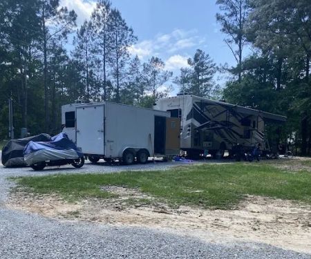 Starlit Hollow RV Park