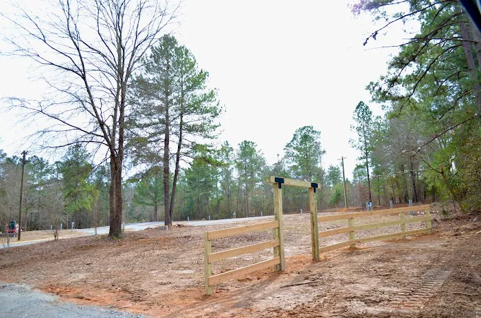 Starlit Hollow RV Park Picture 3