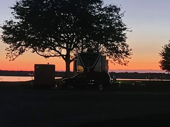 Fisherman's Landing Inc Picture 8