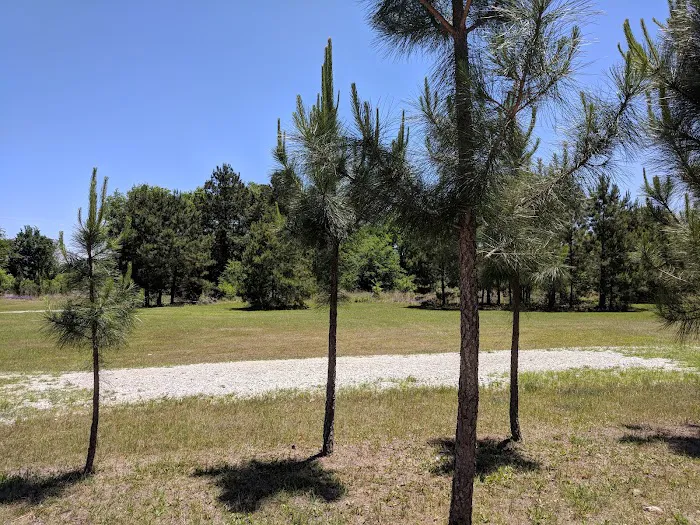 Honeysuckle Farm RV Park Picture 6
