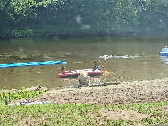 Tall Oaks Family Campground Picture 3