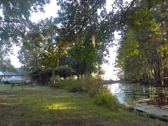 Elliott's Landing and Campground Picture 7