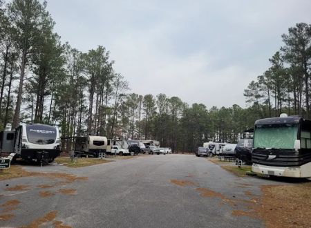 Falcon Nest Family Campground