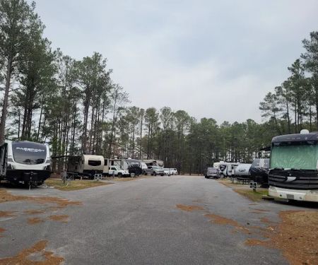 Falcon Nest Family Campground