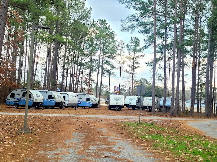 Falcon Nest Family Campground Picture 6