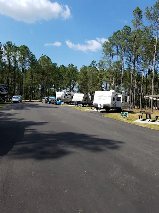 Falcon Nest Family Campground Picture 7