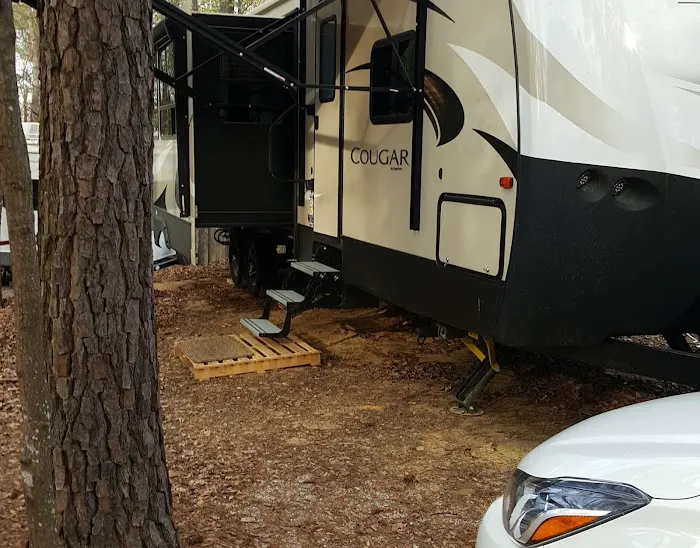 Fox Hollow Camp Ground Picture 2