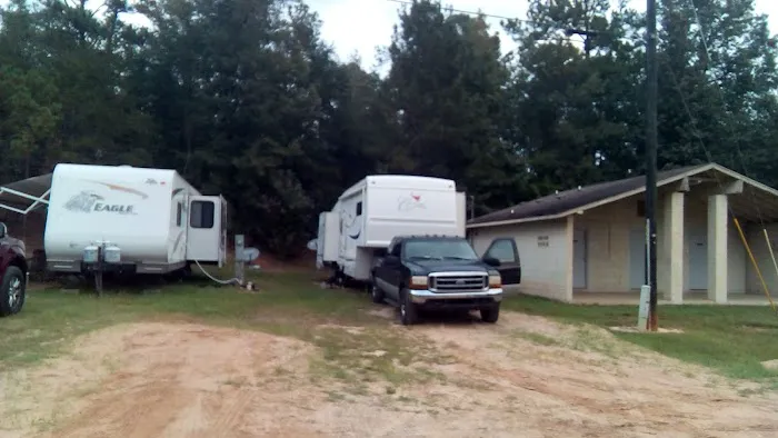 Fox Hollow Camp Ground Picture 4