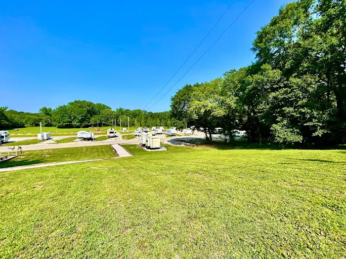 The Shoals Cottages & RV Park Picture 7