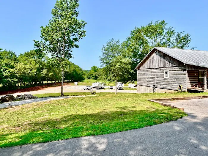 The Shoals Cottages & RV Park Picture 6