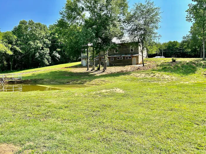 The Shoals Cottages & RV Park Picture 5