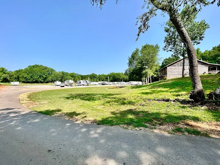 The Shoals Cottages & RV Park Picture 8