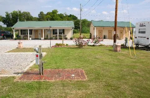 Heritage Acres RV Park Picture 6