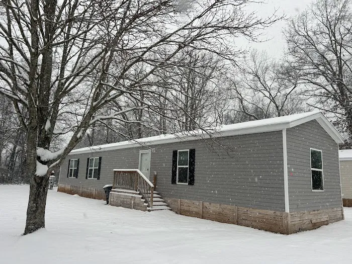 Payne Creek Village Mobile Home Picture 5