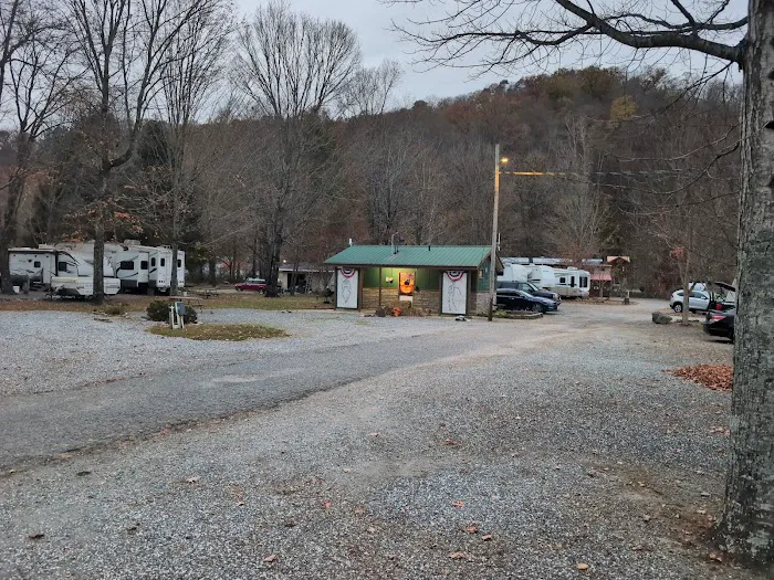 Bradley's Campground & Cabins Picture 4