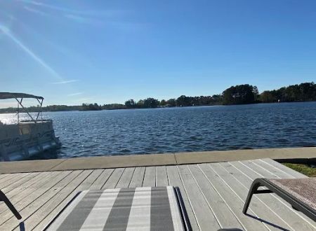 Six Pier Landing