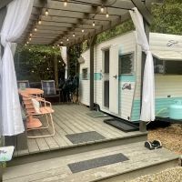 Southern Belles Glamping ico