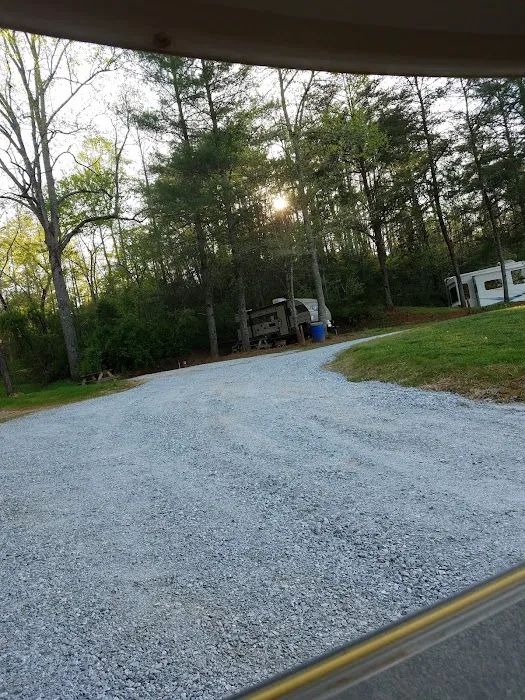 Rose Creek Campground & Cabins Picture 8