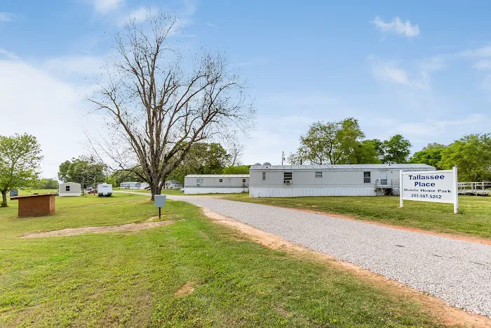 Tallassee Place Mobile Home Park Picture 1