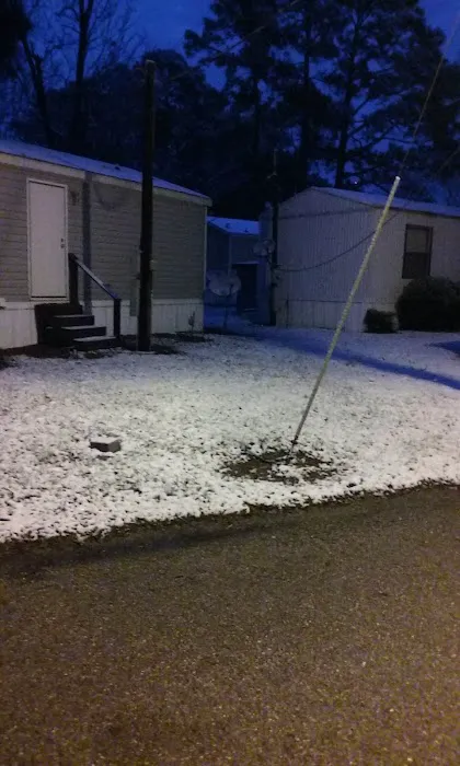 Blue Ridge Mobile Home Park Picture 3