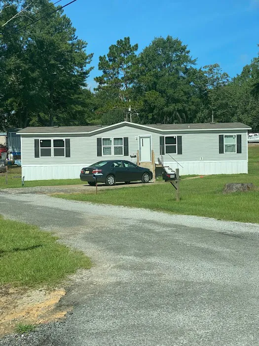 Uptain Mobile Home Park Picture 3