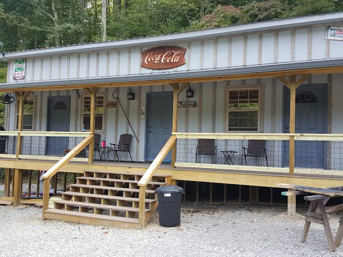 Rock Hollow Campground Picture 6