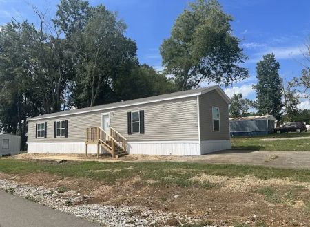Town & Country Mobile Home Community