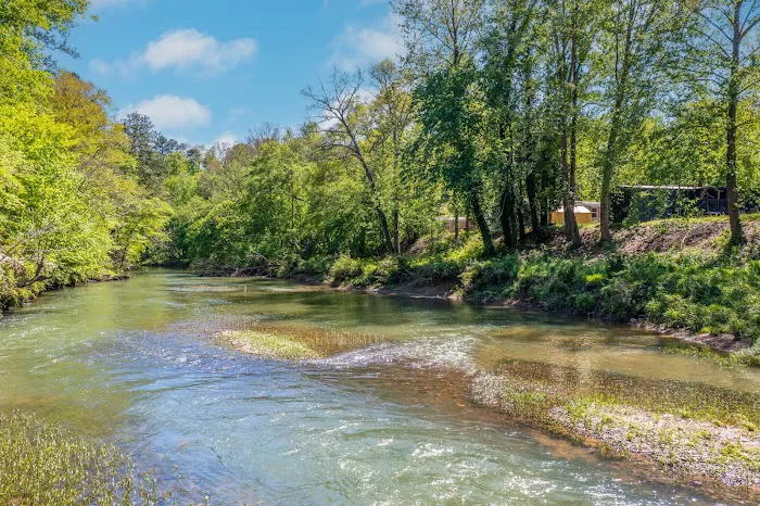Cahaba Mobile Home Estates Picture 4