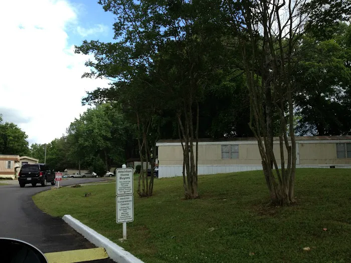 Woodward Estates Picture 7