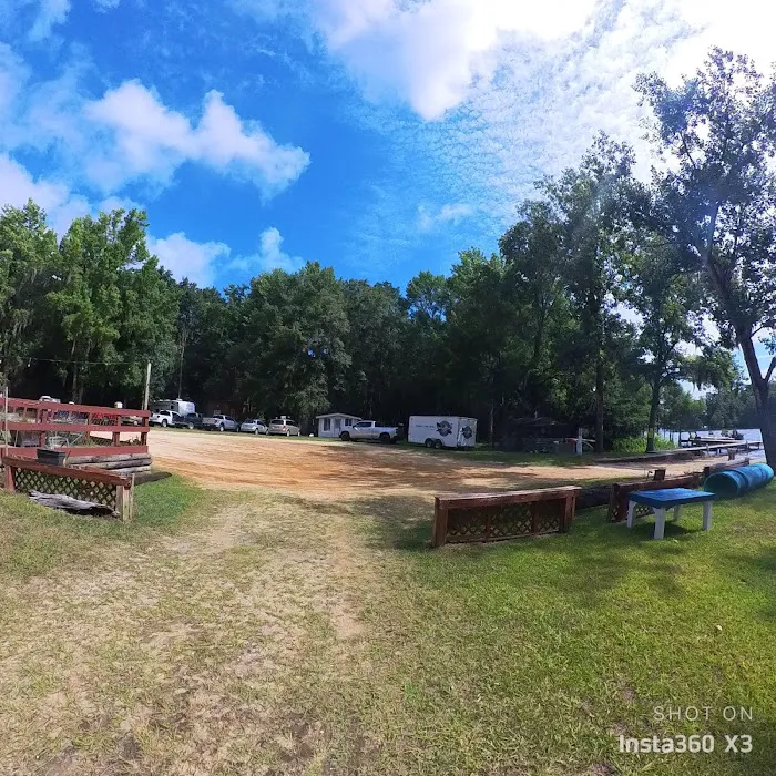Taylor's Landing and Campground Picture 7