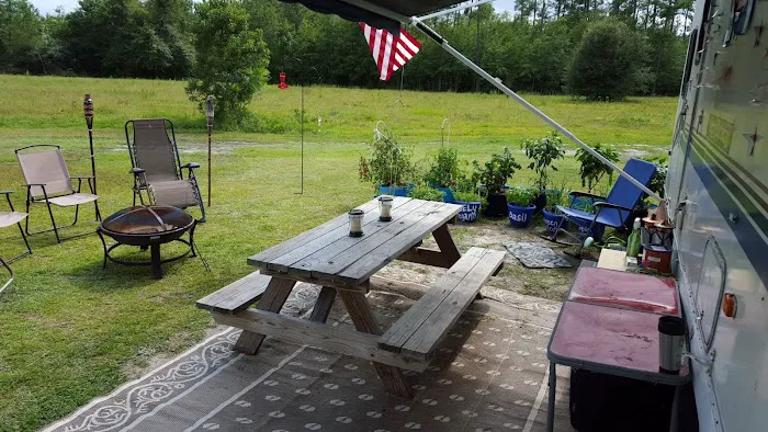 Tanager Woods RV Campground Picture 2