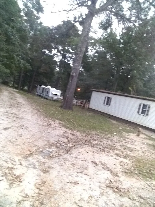 GreenPond Mobile Home Park Picture 7