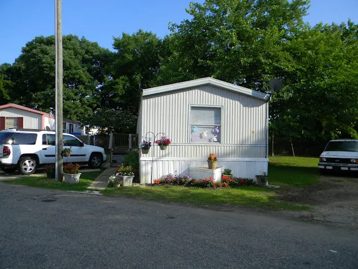 Southern Villa Manufactured Home Community Picture 8