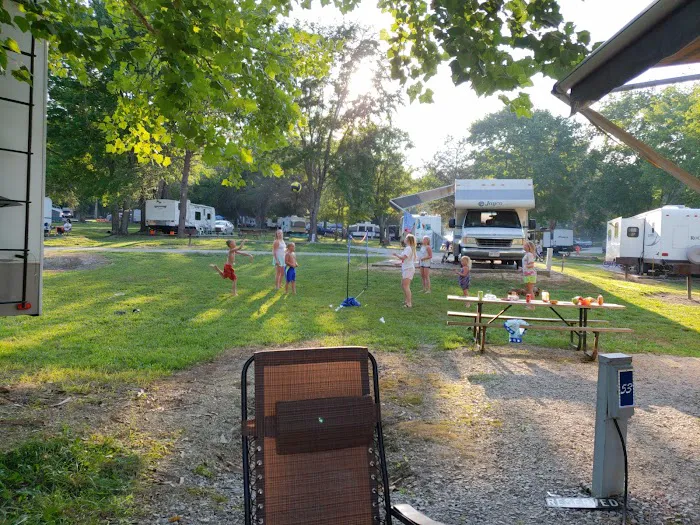 Pulaski County Park Campground & Boat Ramp Picture 4