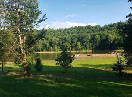 Pulaski County Park Campground & Boat Ramp
