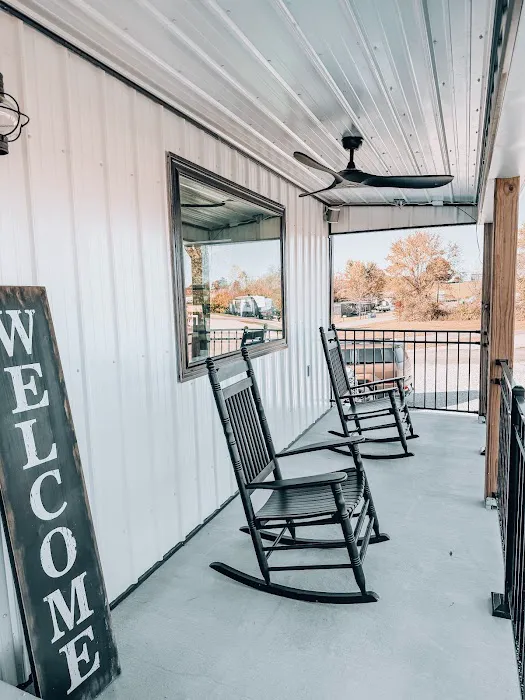 Escape With Us RV Resort Picture 10